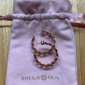 Sheila Fajl Petite Chain Hoop Earrings - Rose Gold